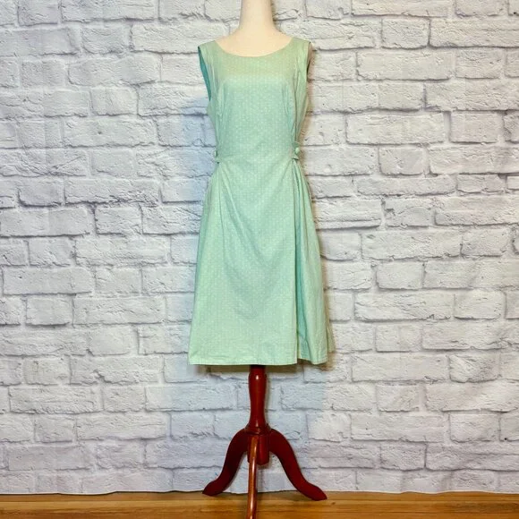 double knit dress Gilded Knit Dress – Elie Tahari main image 0